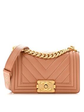 Chanel Caviar Chevron Quilted Small Boy #275130C64B